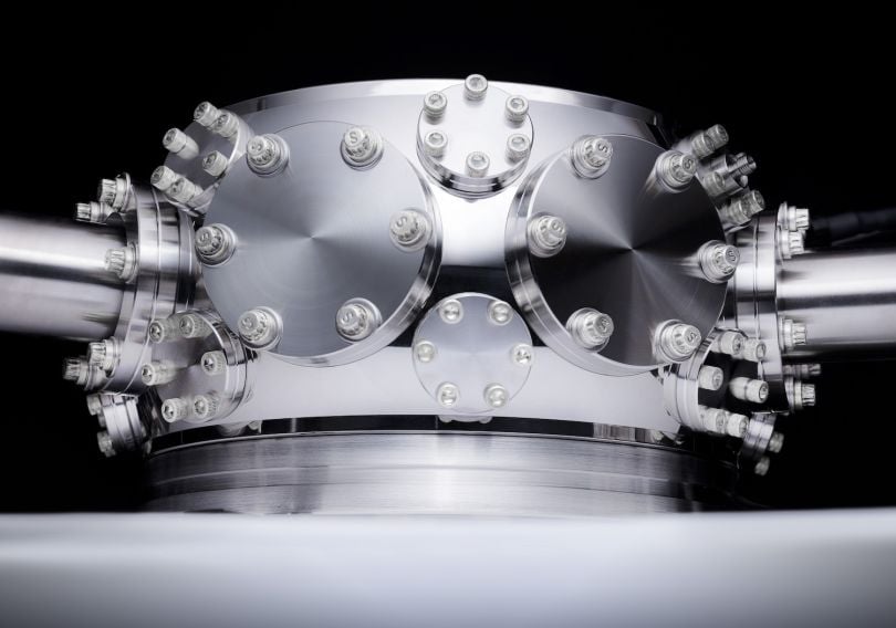 The hardware chamber of a quantum computer