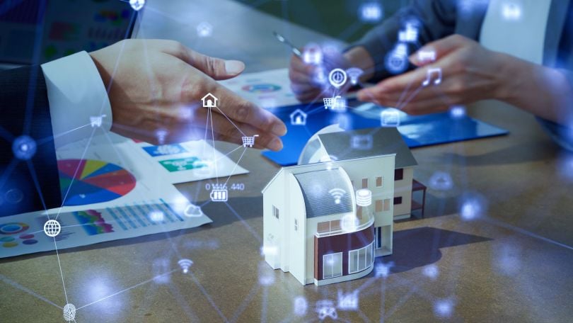 A homebuyer discusses financing options. 