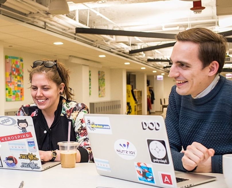Signal Chicago tech company employee retention