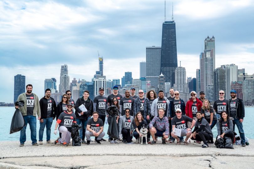 guaranteed rate chicago beach cleanup