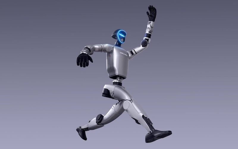 Image of G1 robot walking.