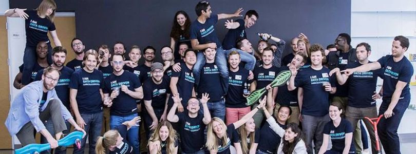 mixpanel seattle office group photo