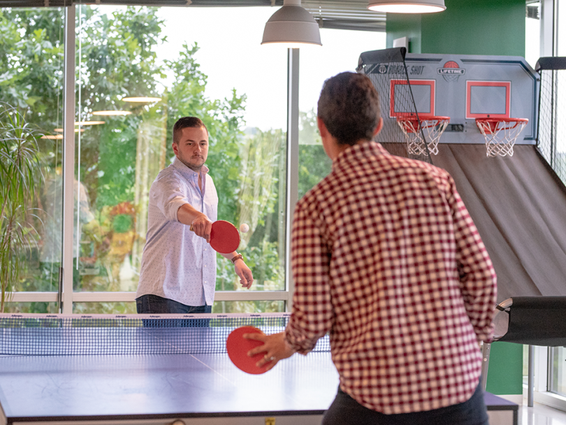 mongodb offices
