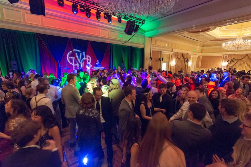 qualtrics holiday party