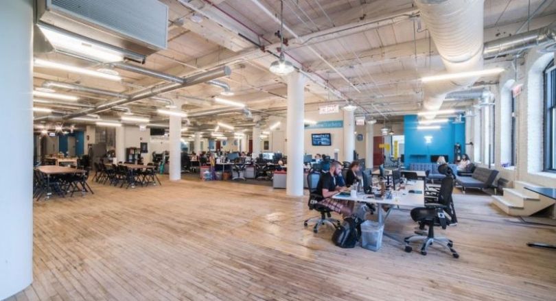 reviewtrackers entry level junior software engineering jobs chicago