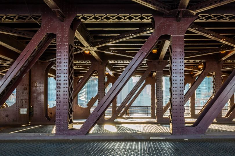 Chicago river bridge