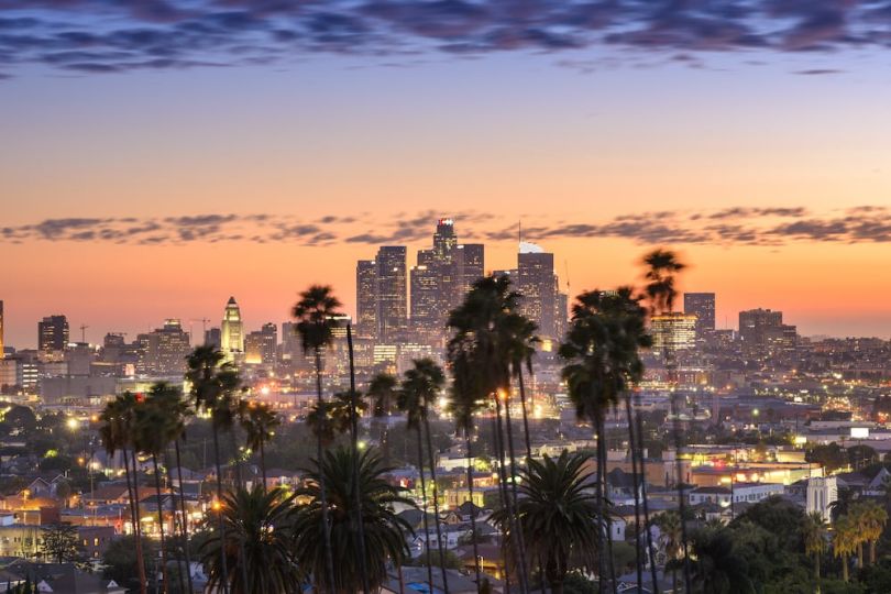 LA