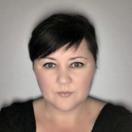 Image of Amanda Wells