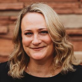 Image of Lisa McEachern