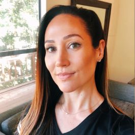 Image of Christina Dely