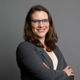 Image of Lindsay Van Kirk