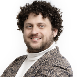 Image of Josh Schroeder