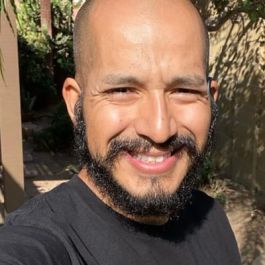 Image of Cesar Davila