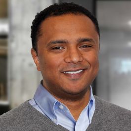 Image of Chris Gay