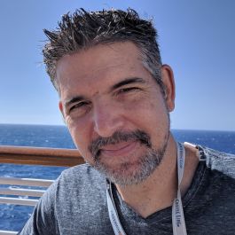 Image of Derek Becker