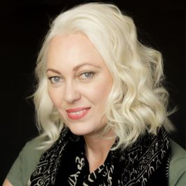 Image of Christin Dennis