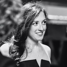 Image of Lily Bellow