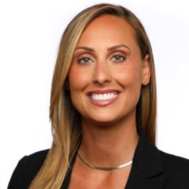 Image of Karyn DeFalco