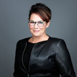 Image of Lorie Lagares