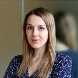 Image of Lauren Saar