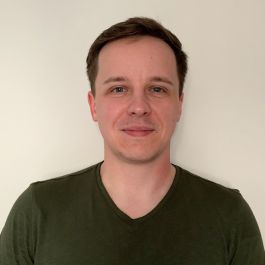 Image of Tomasz Banás