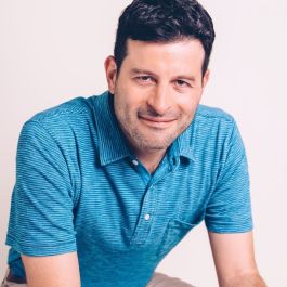 Image of Russell Glass