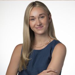Image of Jennifer Mann