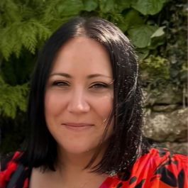 Image of Stephanie Diamond