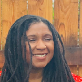 Image of Erin Hinson