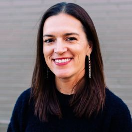 Image of Lindsay Hagen