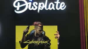 Displate