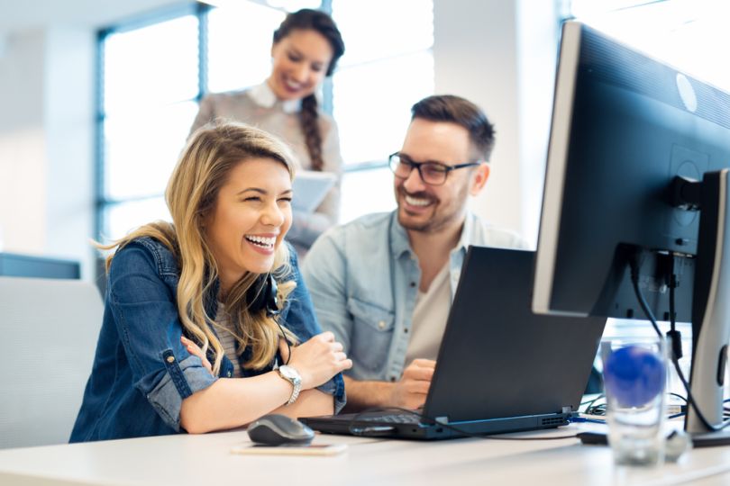tiếp thị ứng dụng blockchain nyiax