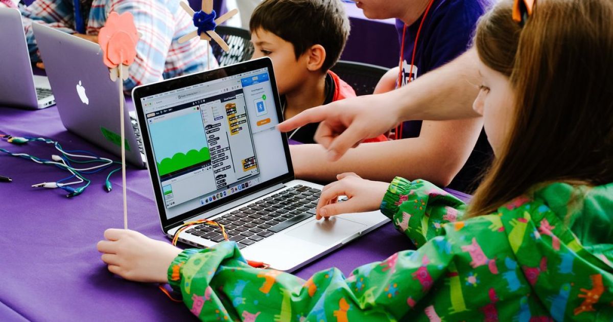 6 Examples Of Technology In The Elementary Classroom Built In